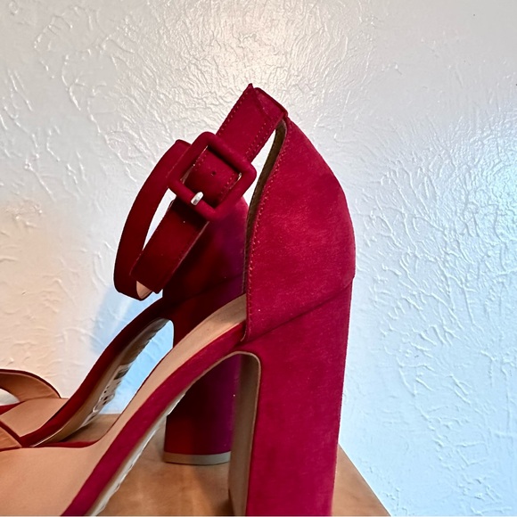 ASOS New Look Block Heel Sandal, Size 9 - Picture 3 of 8